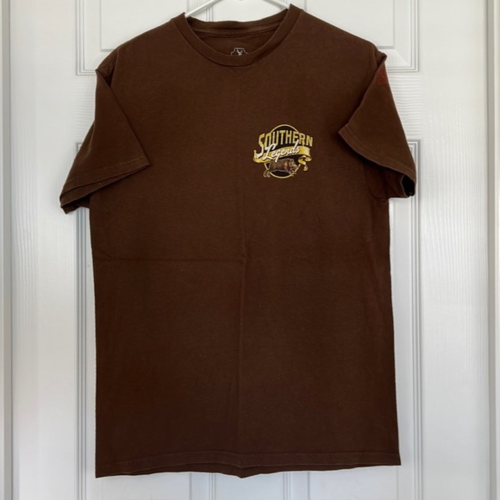 Southern Legends men’s brown&gold teeshirt